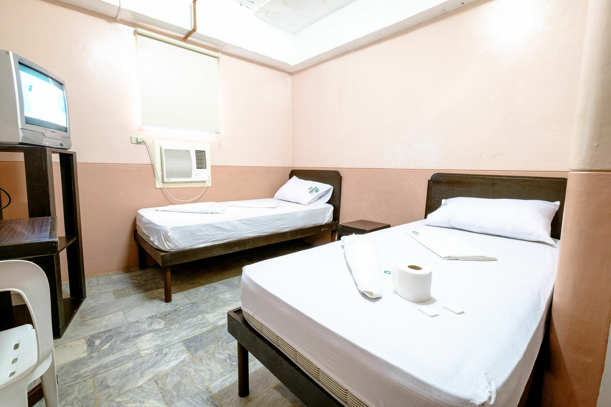 Gv Hotel - Ozamiz Ngoại thất bức ảnh